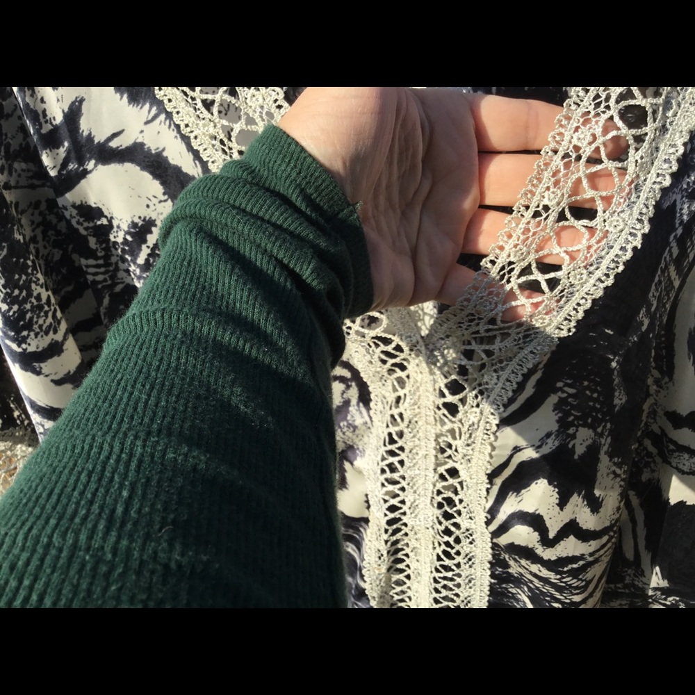 Blouse - Picture 4 of 7